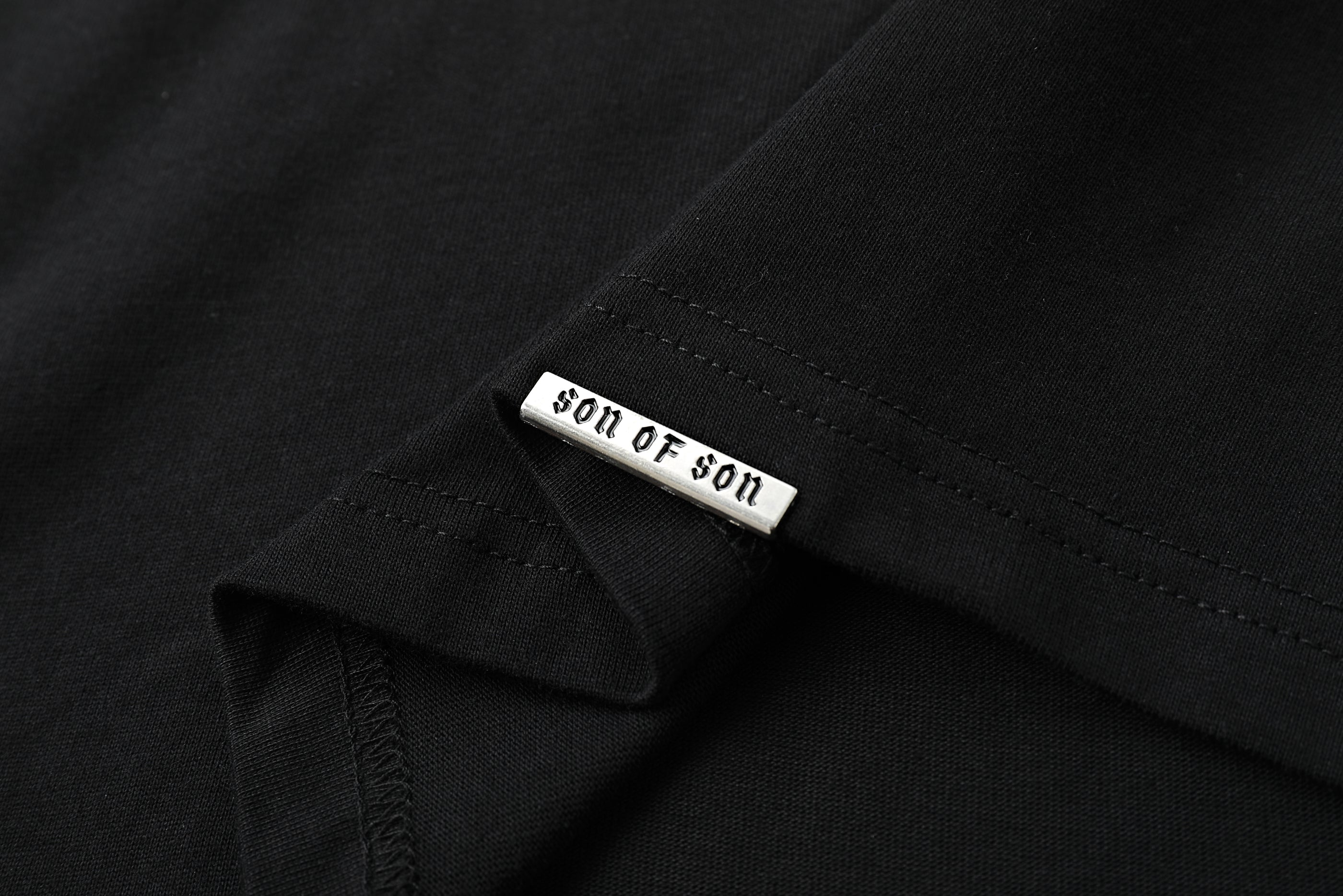 Sofs black key