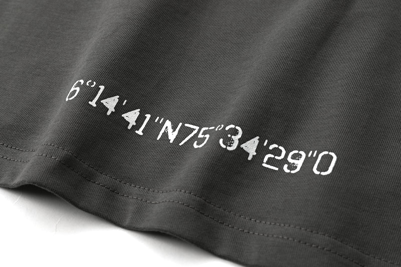 Raised by the hills Oversized T-Shirt — Grey — vista 12