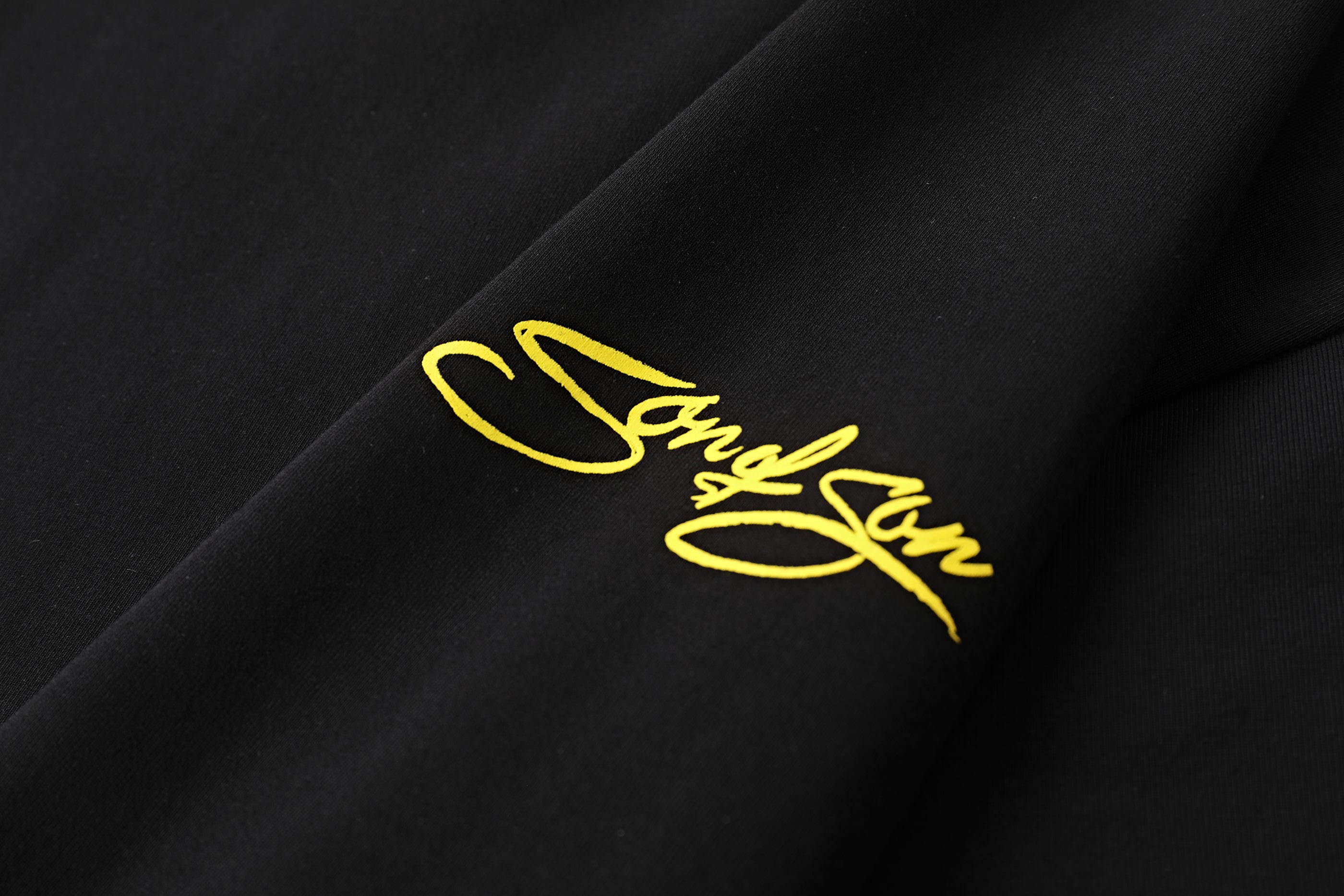 Regular fit black sofs classic racing