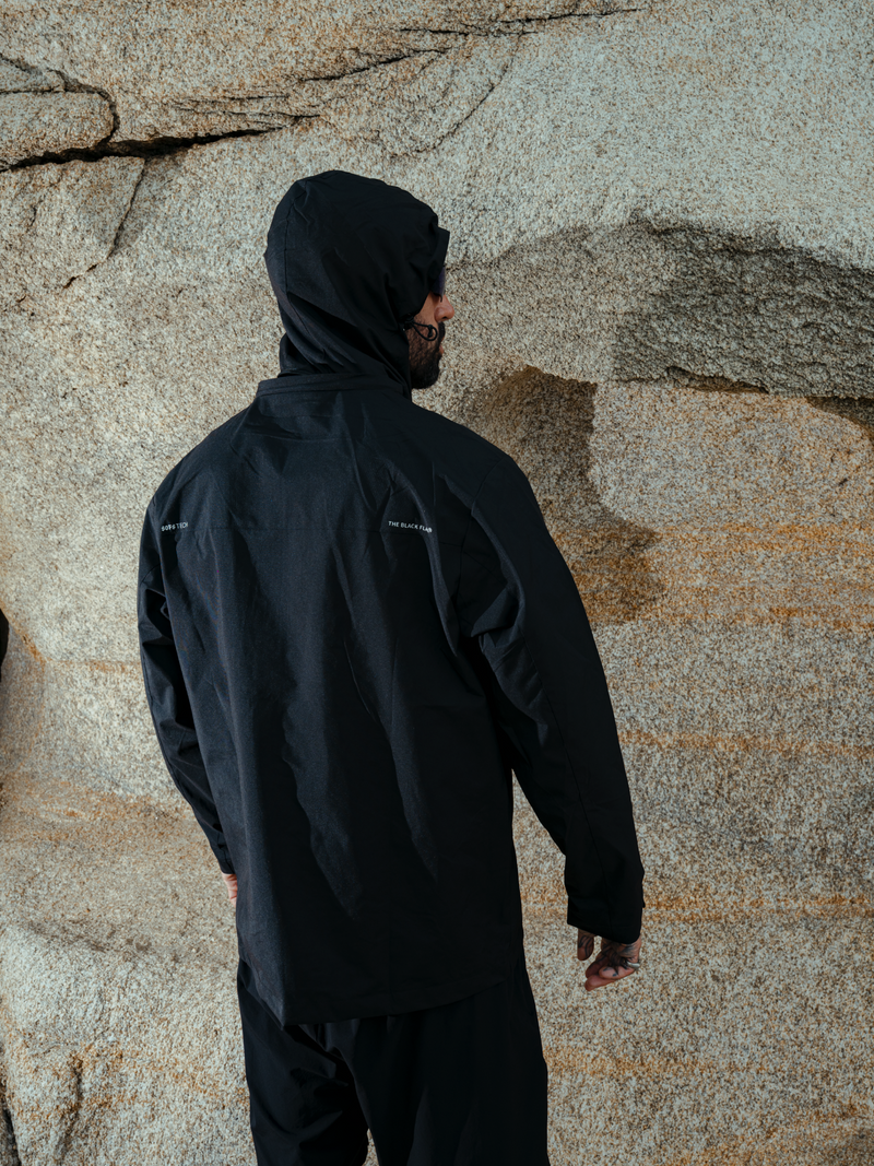 Apex Tech Jacket — Black