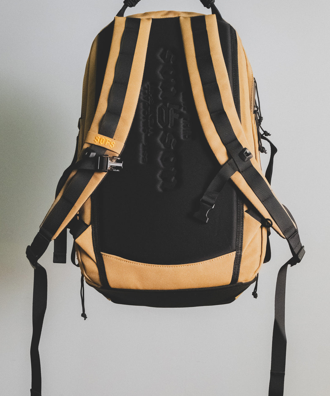 SOFS Utility Backpack 27L — Sand — vista 2