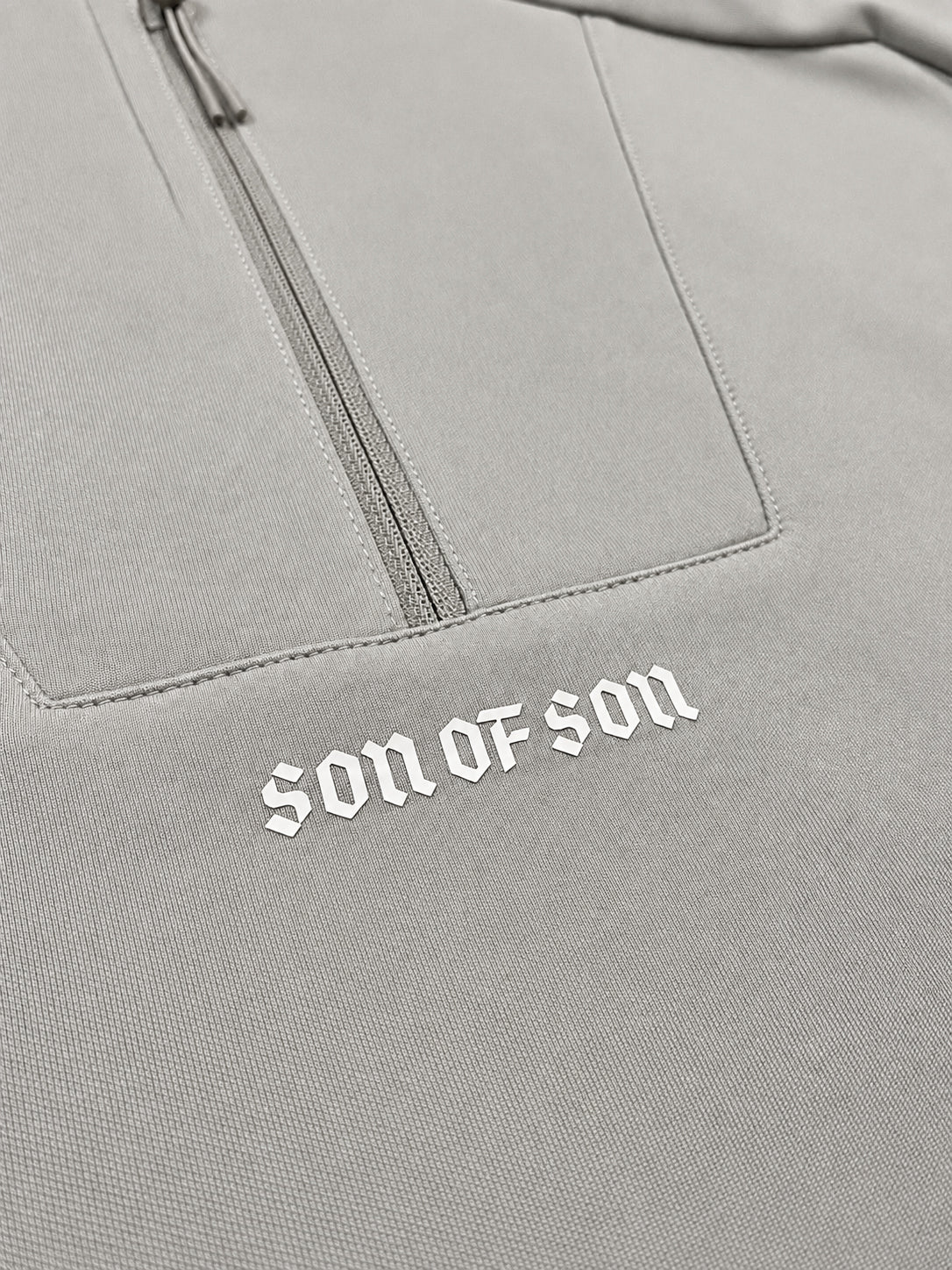 Pulse Quarter Zip — Grey
