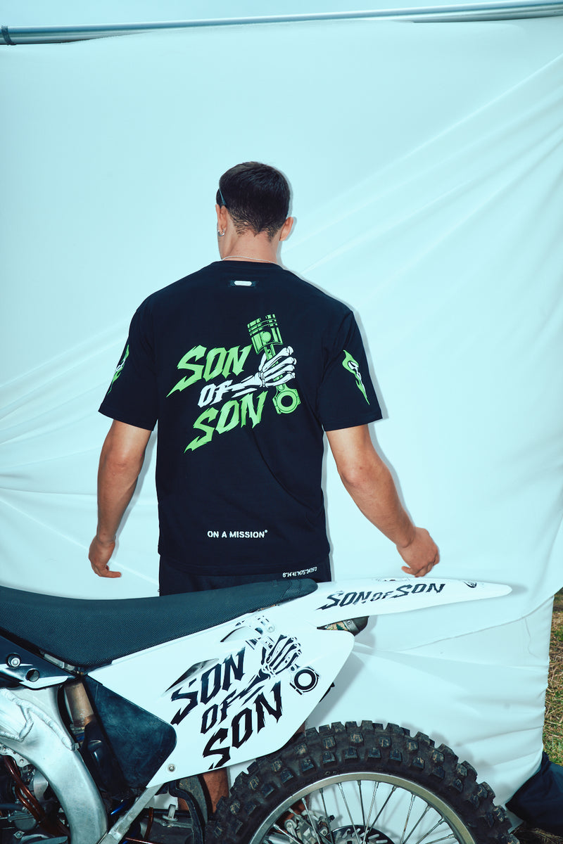FAST N' SOFS Oversized Tee — Black / Green — vista 4
