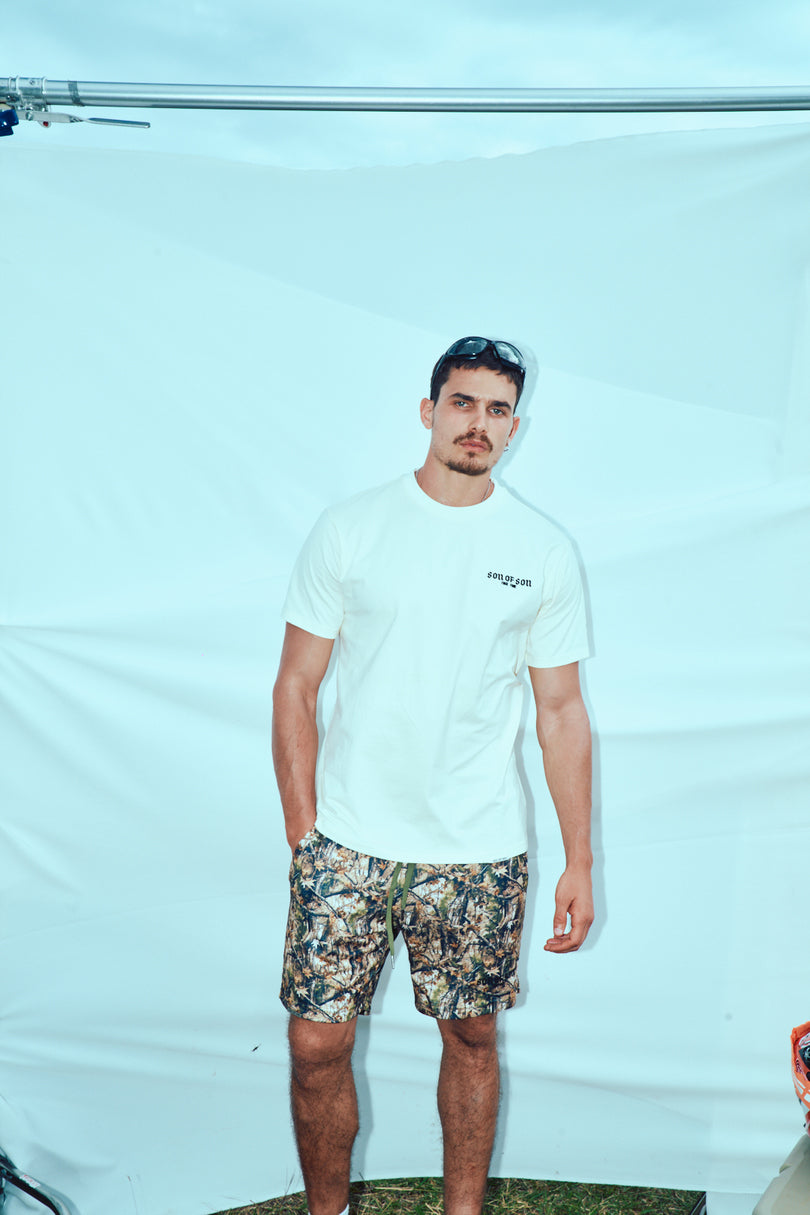 Regular fit white critical mission