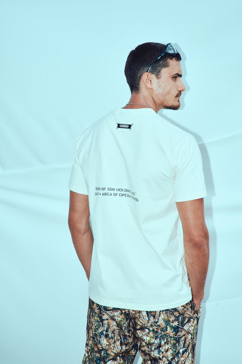 Regular fit white critical mission