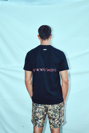 Regular fit black sofs travel
