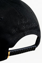 Special Edition Cap — Black on Black — vista 4