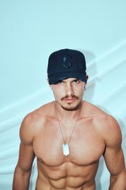 Cap rose son of son