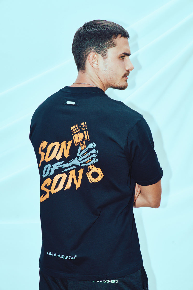 FAST N' SOFS Oversized Tee — Black / Orange — vista 5