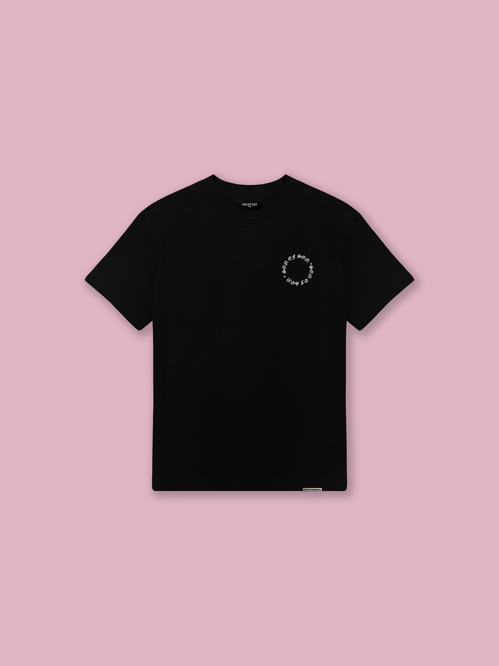 Regular_T-Shirt_Black_Front.jpg