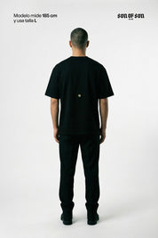 SOFS Academy Oversized Tee — Black — vista 4